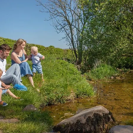 פארק נופש Wild Rose 2*