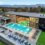 Wild Rose Holiday Park 2*