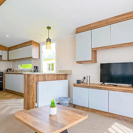 Wild Rose Holiday Park 2*