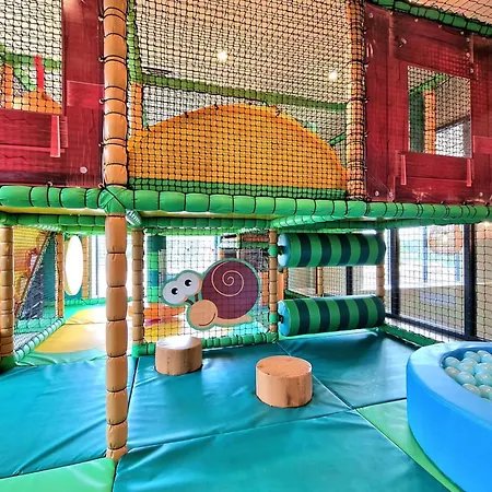 Holiday park Wild Rose Holiday Park 2*